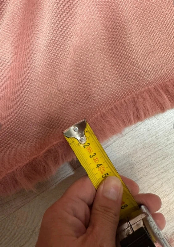 Coupon tissu fourrure douce, épaisse de qualité vieux rose à poils longs 30cm x 160cm