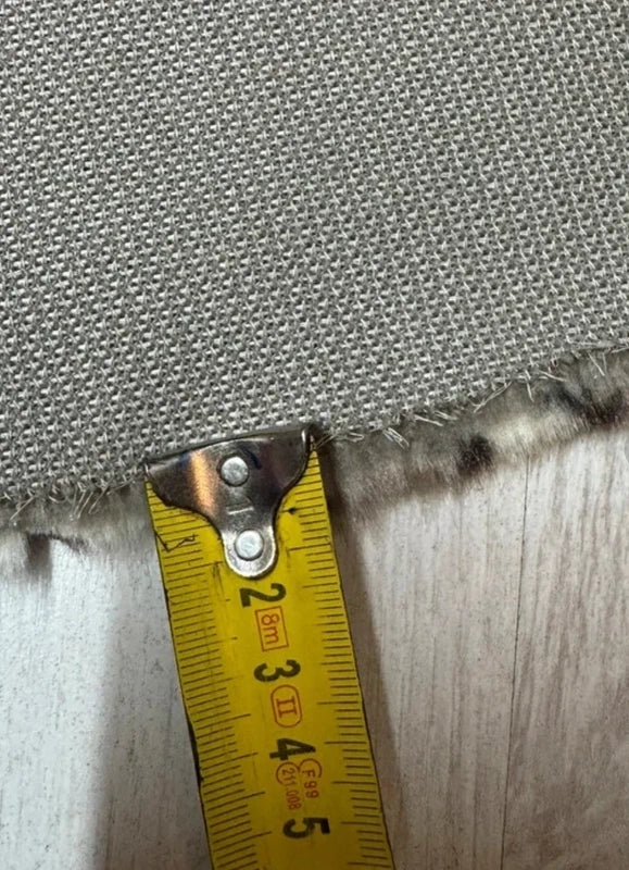 Coupon tissu fourrure douce, épaisse de qualité imprimée marron beige à poils mi-longs 30cm x 152cm