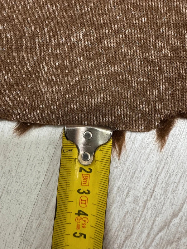 Coupon tissu fausse fourrure légère à poils mi-longs marron 44cm x 78cm