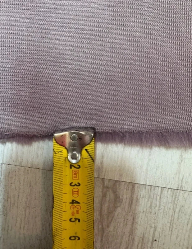 Coupon fausse fourrure douce de qualité violet lilas à poils courts 31cmx82cm