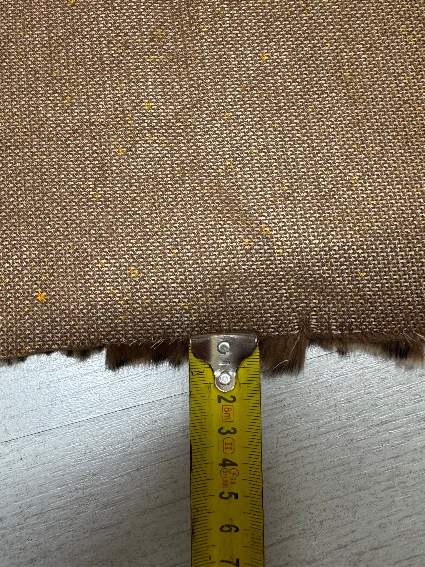 Coupon fausse fourrure léopard beige marron – poils 1,5 cm – 30x152 cm – belle qualité