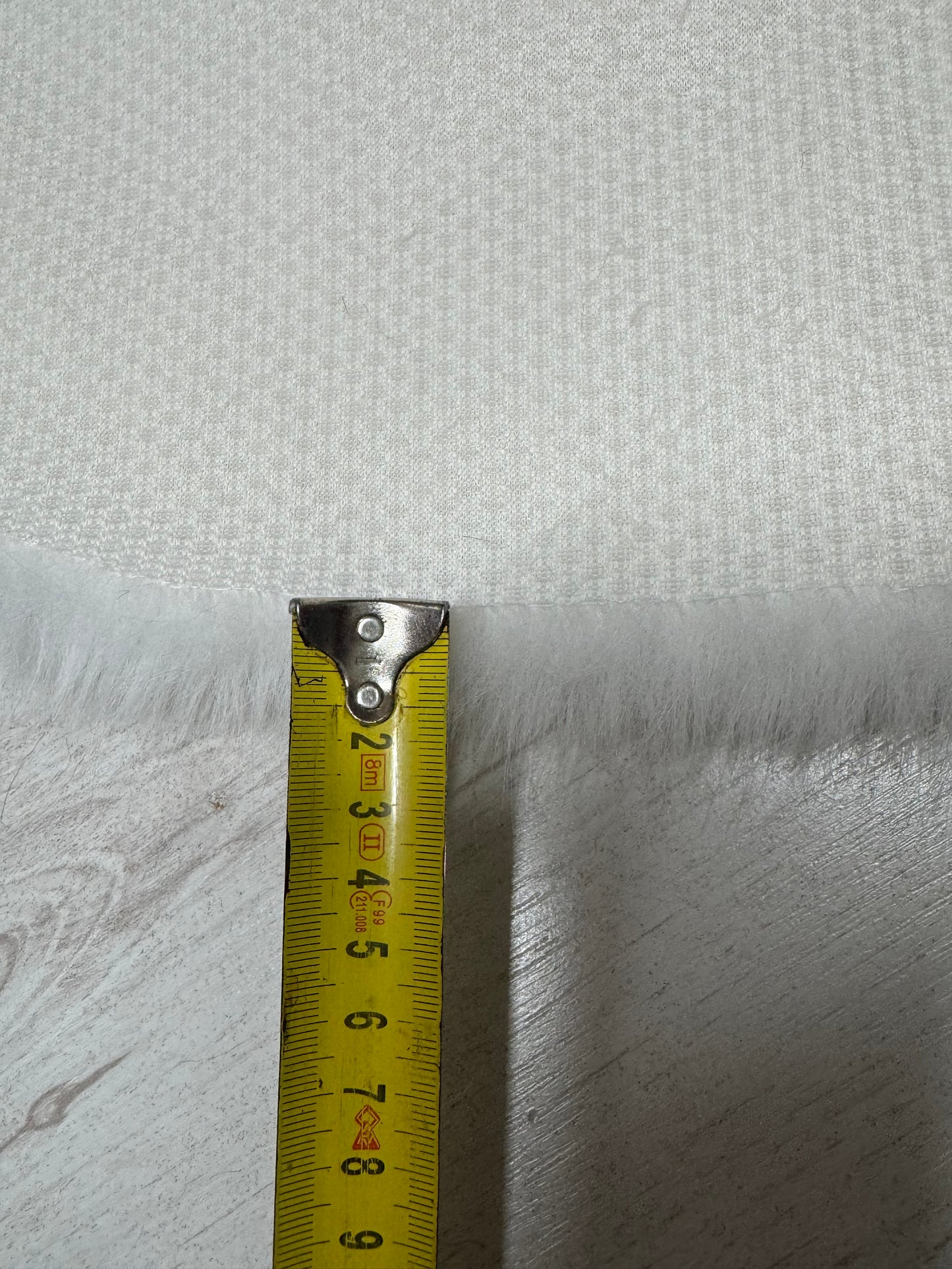 Fausse fourrure blanche pour peluche artisanale longueur de poils 2 cm