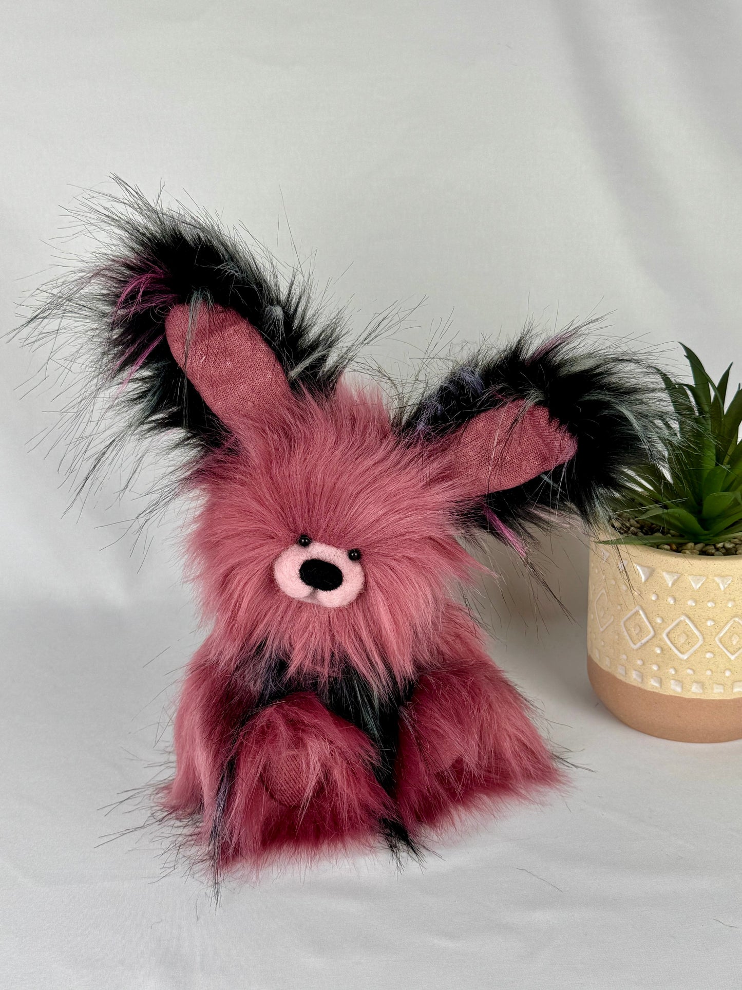 Biskot lapin de collection 27cm (10.6") lapin artiste décoration fausse fourrure peluche sculpture textile Ooak PIECE UNIQUE