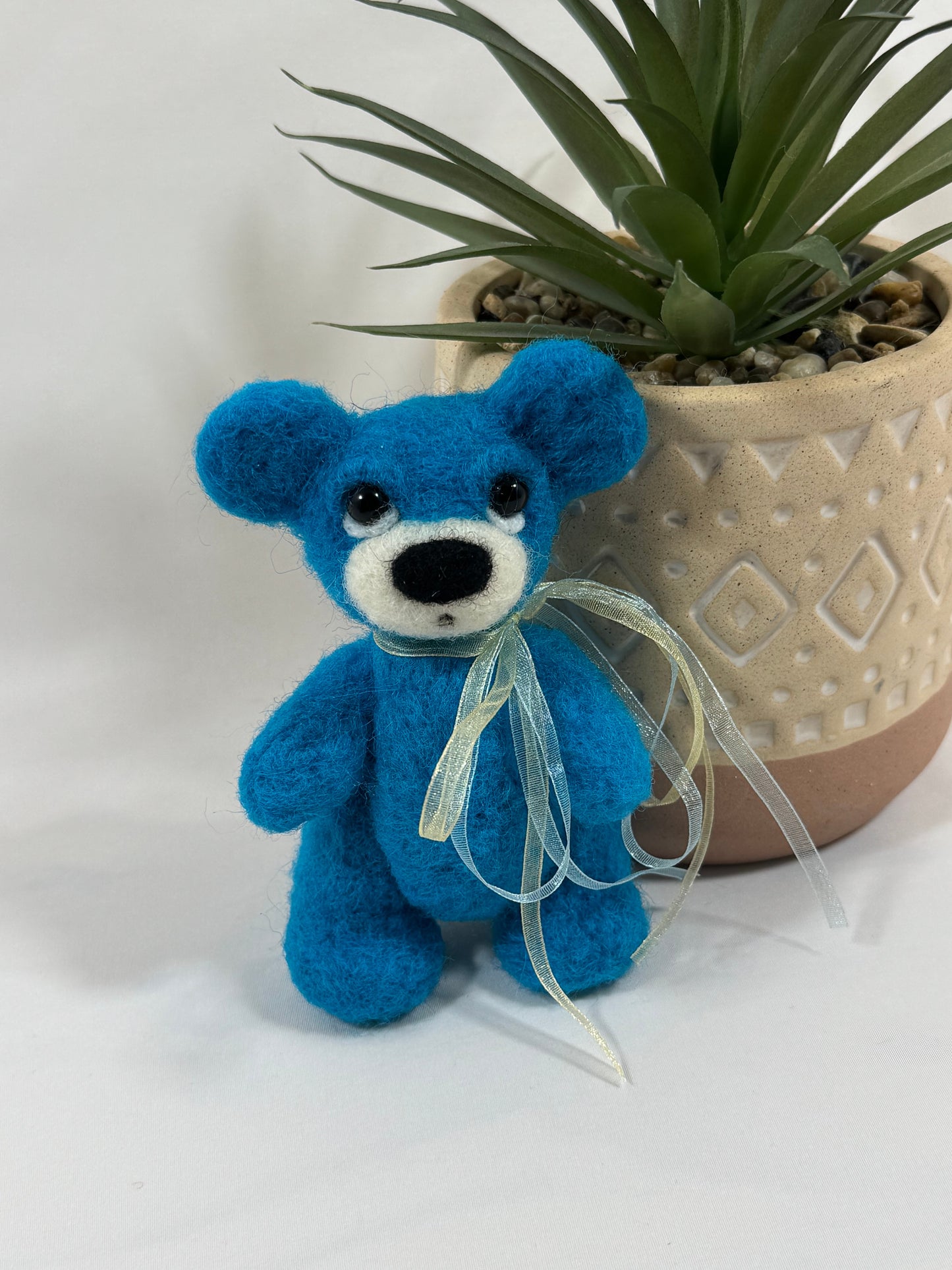 Ours de collection Blue 12 cm, entièrement articulé avec certificat d’authenticité