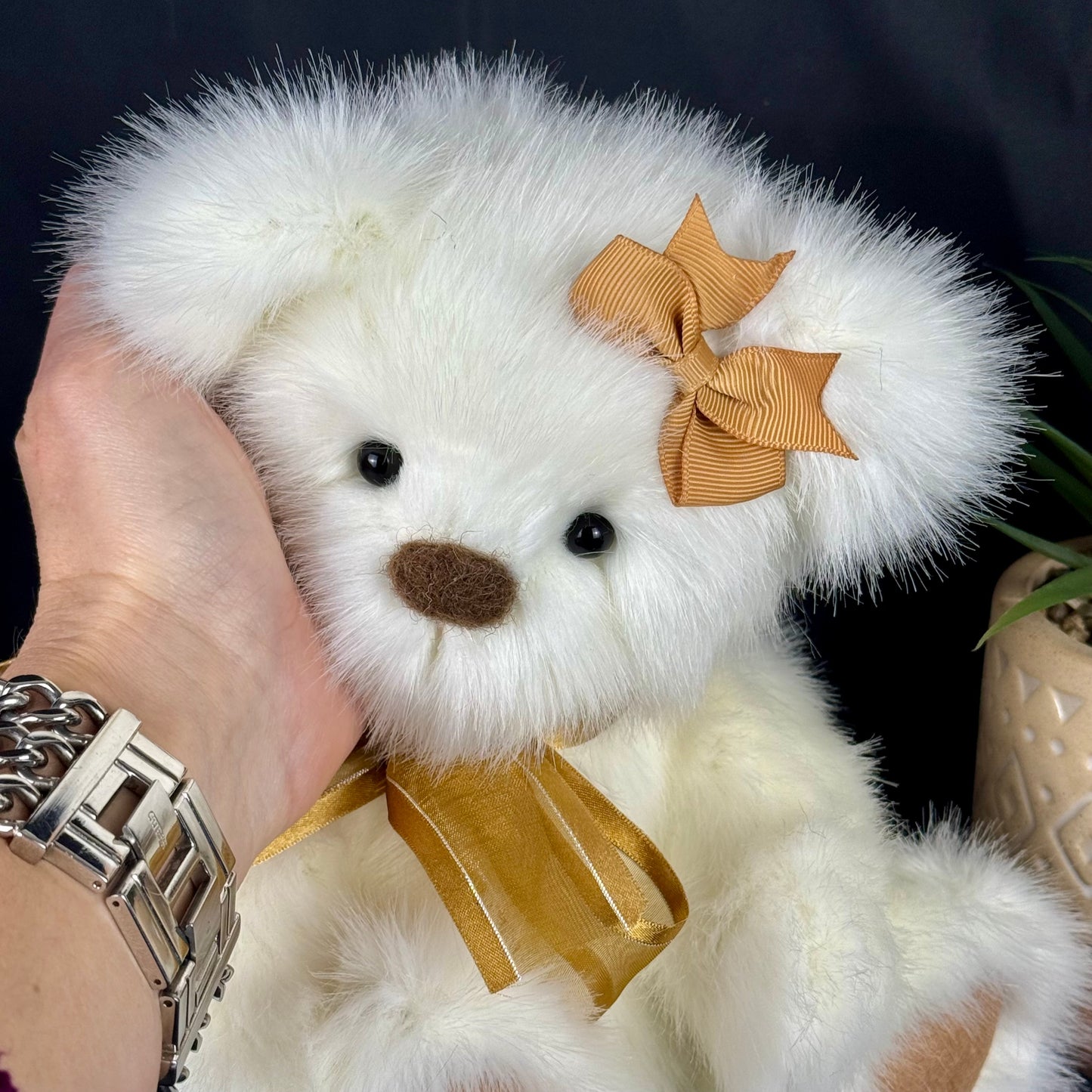 🧸 Ours de Collection Articulé 30 cm (11.8") en Fausse Fourrure – Claire, Pièce Unique