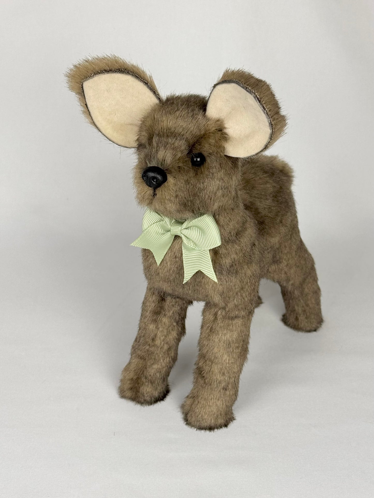 Etna peluche réaliste daim cervidé de collection 20cm x 21 cm faon artiste décoration fausse fourrure peluche sculpture textile Ooak