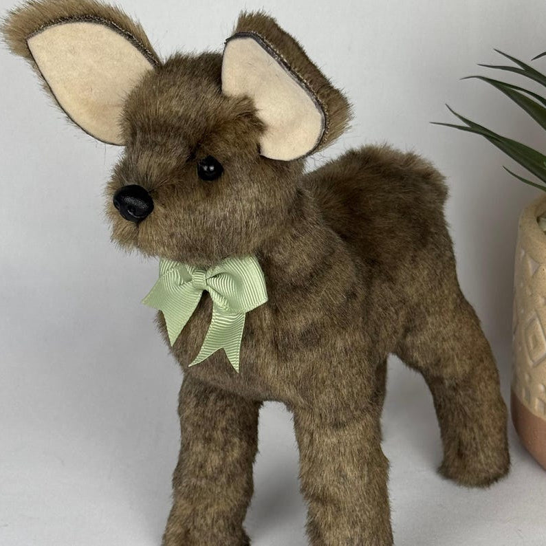 Etna peluche réaliste daim cervidé de collection 20cm x 21 cm faon artiste décoration fausse fourrure peluche sculpture textile Ooak