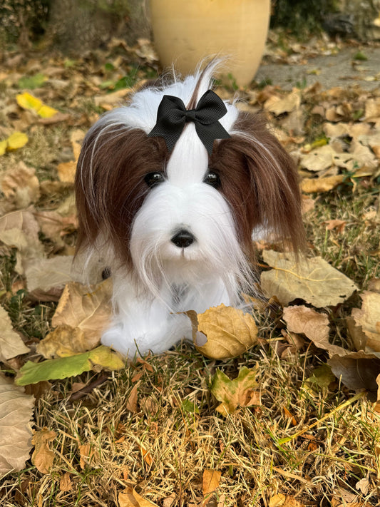 Chien réaliste Shih Tzu de collection en fausse fourrure, création artisanale unique Melba 30x36 cm