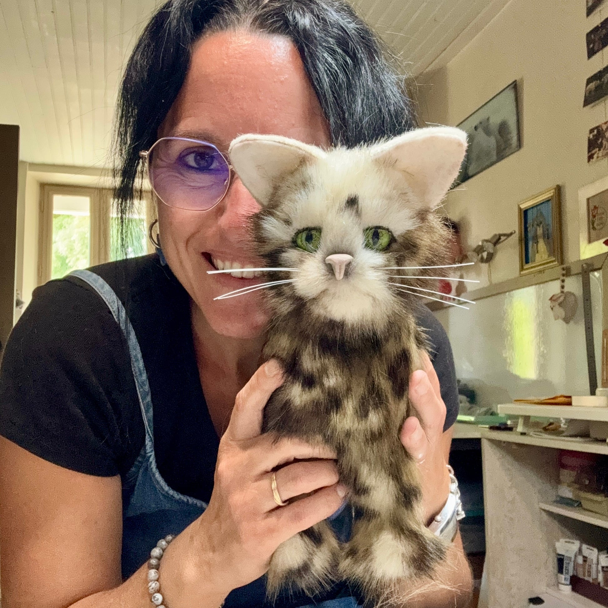 Détail du nez sculpté en Fimo de Topaze, chat en peluche réaliste