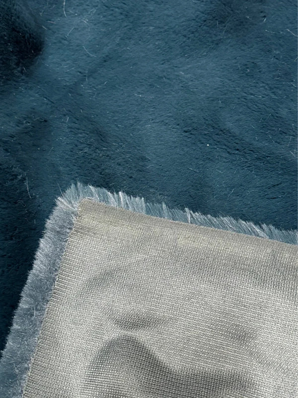 Coupon tissu fourrure douce, épaisse de qualité vert sarcelle à poils longs 40cm x 143cm