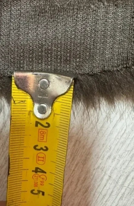 Coupon bande tissu fausse fourrure douce à poils longs marron taupe 25cm x50cm