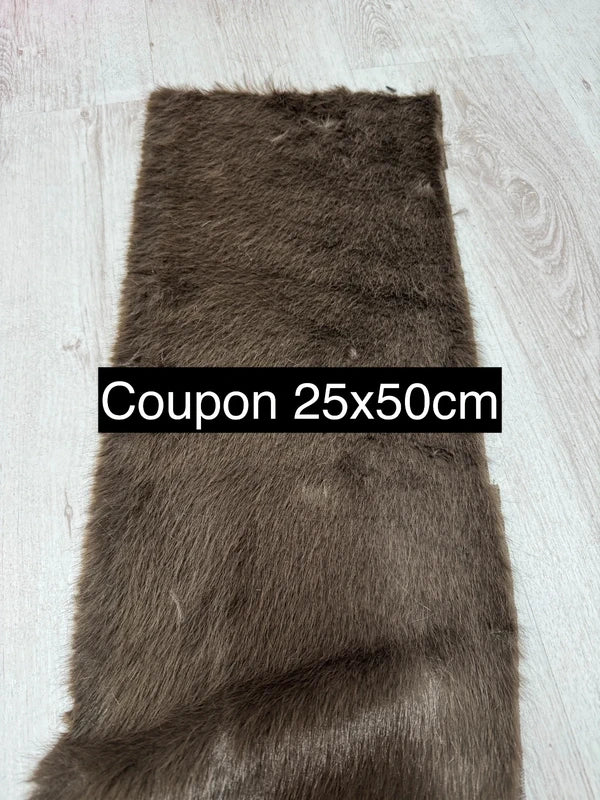 Coupon bande tissu fausse fourrure douce à poils longs marron taupe 25cm x50cm