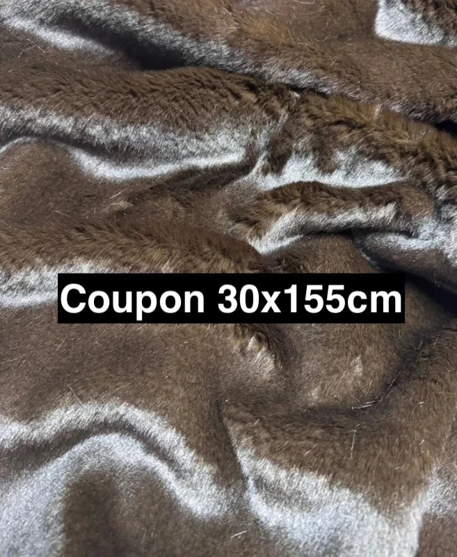 Coupon tissu fausse fourrure très douce et de qualité à poils mi-longs marron foncé 30cm x 155cm