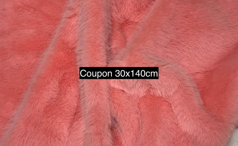 Coupon tissu fourrure douce, épaisse de qualité rose à poils longs 30cm x 140cm