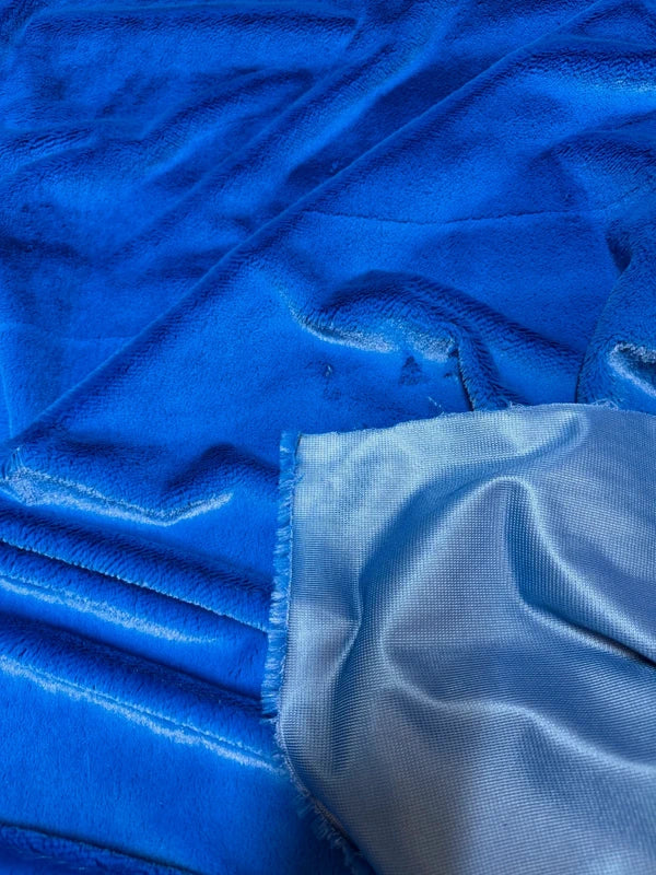 Fausse fourrure bleu roi poils courts | Coupon 30×80 cm | Douce