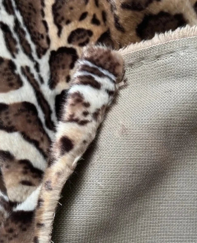 Coupon tissu fausse fourrure à poils moyens marron/beige/noir imprimé 48cm x 76cm