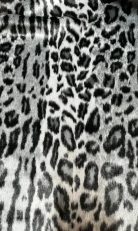 Coupon tissu fausse fourrure douce et légère à poils courts imprimé gris noir 30cm x 80cm