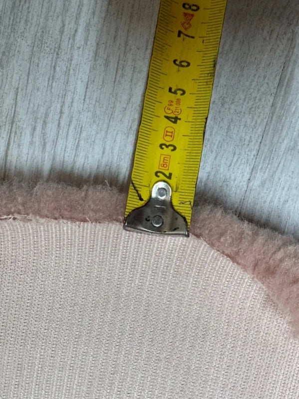 Coupon tissu fausse fourrure douce moutonnée à poils mi-longs rose 30cm x 89cm