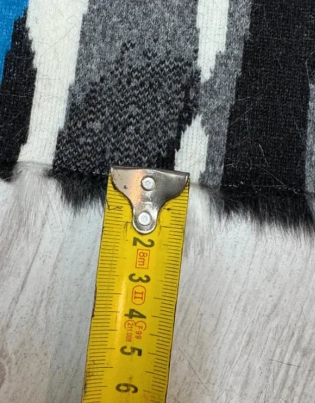 Coupon tissu fausse fourrure originale multicolore à poils mi-longs 30cm x 80cm