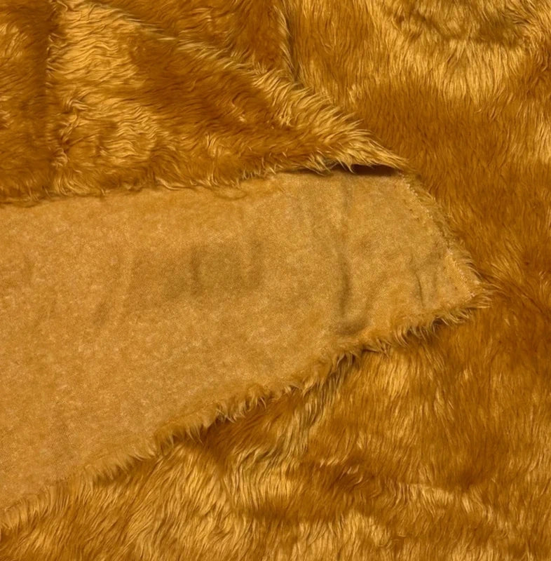 Coupon tissu fausse fourrure à poils longs marron caramel 30cm x 155cm