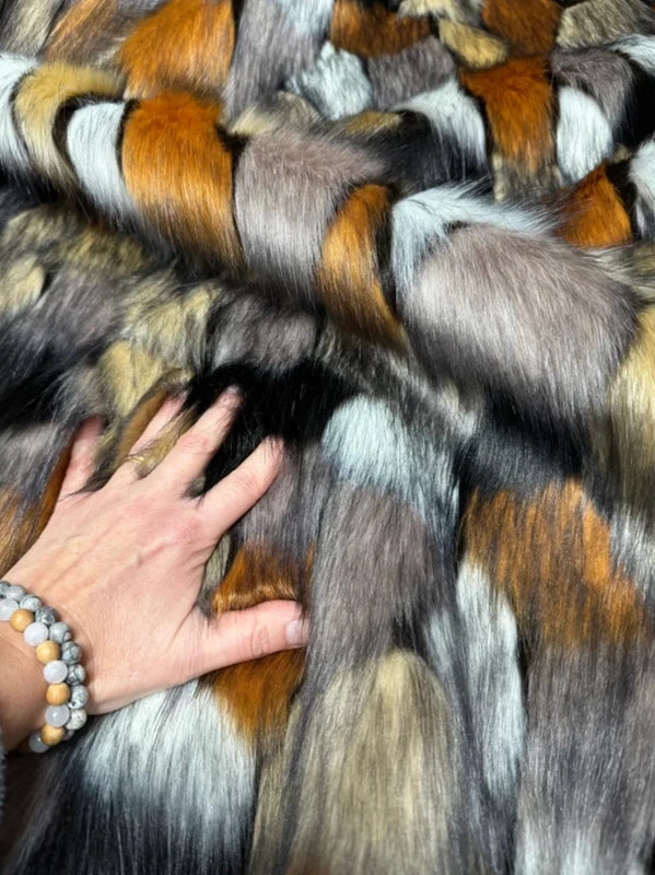 Fausse fourrure multicolore nuancée poils longs 4/5 cm – Coupon 20×155 cm