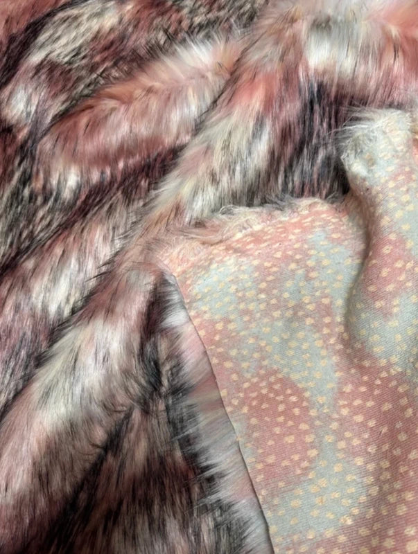 Fausse fourrure rose & beige nuancée poils longs 4/5 cm – Coupon 30×40cm