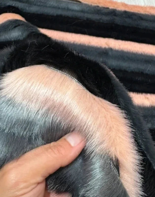 Coupon fausse fourrure douce texturée gris noir rose à poils mi-longs 23cmx159cm