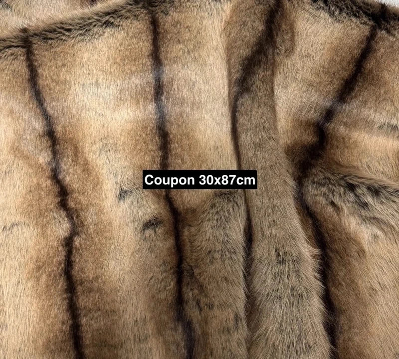 Coupon de fausse fourrure 30×87 cm marron et beige rayures poils mi-longs