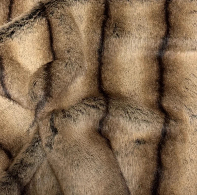 Coupon de fausse fourrure 30×87 cm marron et beige rayures poils mi-longs