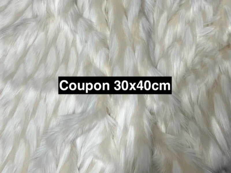 Fausse fourrure blanche et crème poils longs 4/5 cm – Coupon 30×40 cm