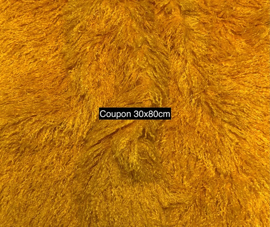 Coupon tissu fausse fourrure douce et légère à poils longs frisé jaune orange 30cm x 80cm