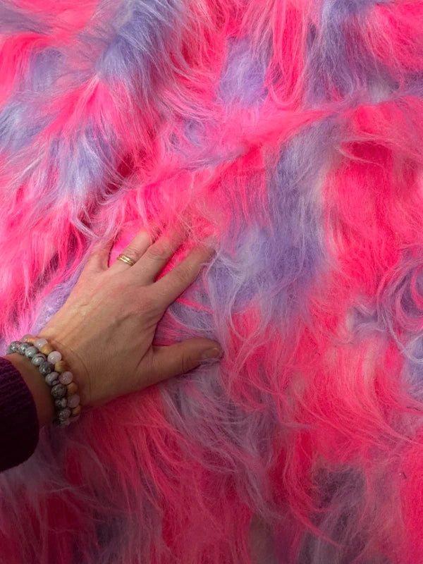 Coupon tissu fausse fourrure douce légère à poils longs violet rose blanc 30cm x140cm