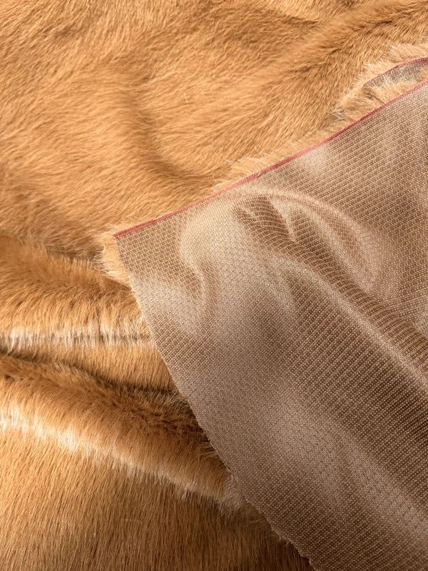 Coupon fausse fourrure marron chaud poils ~2 cm 30×160 cm