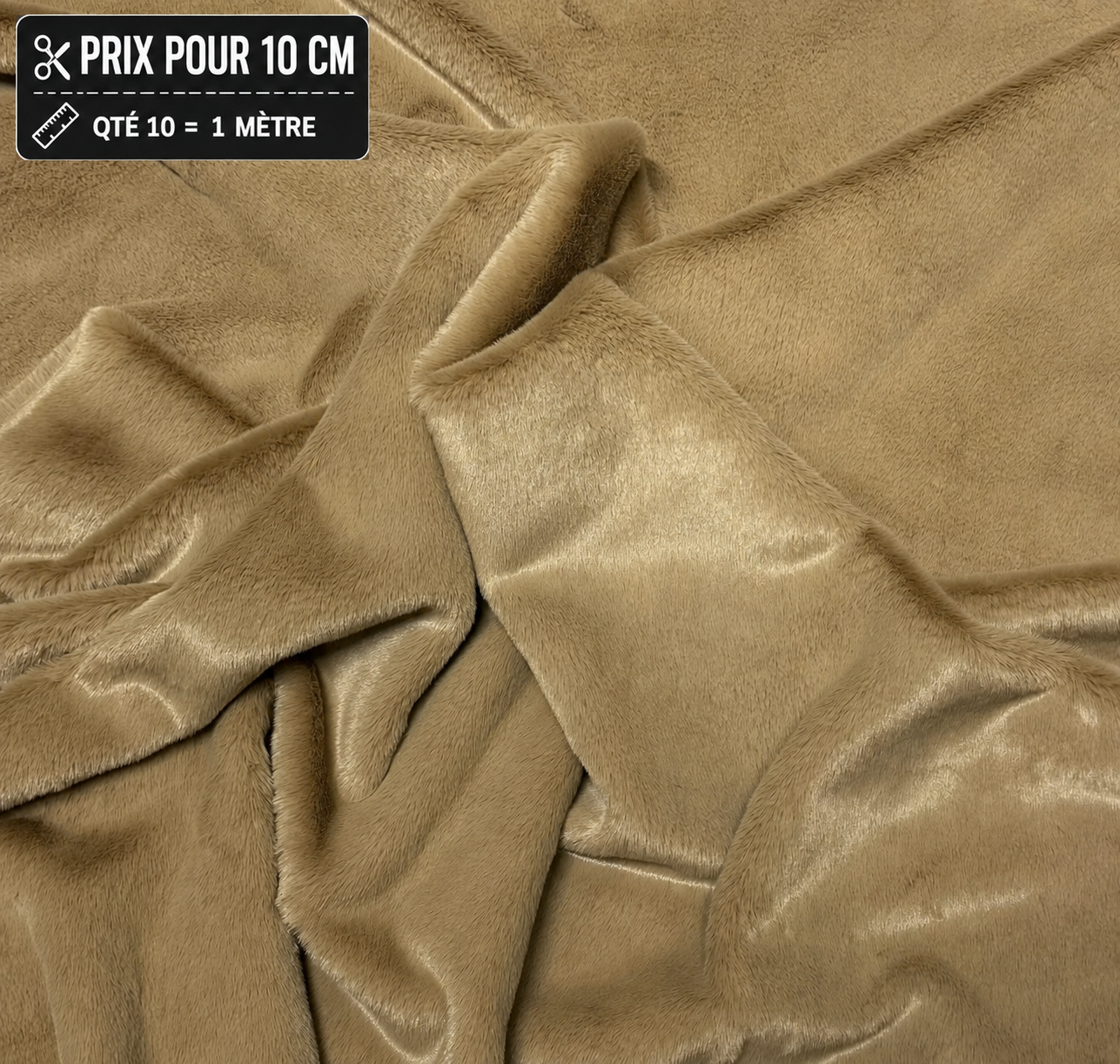 Fausse fourrure beige sable à poils courts 0,5 à 1 cm pour ours et peluches