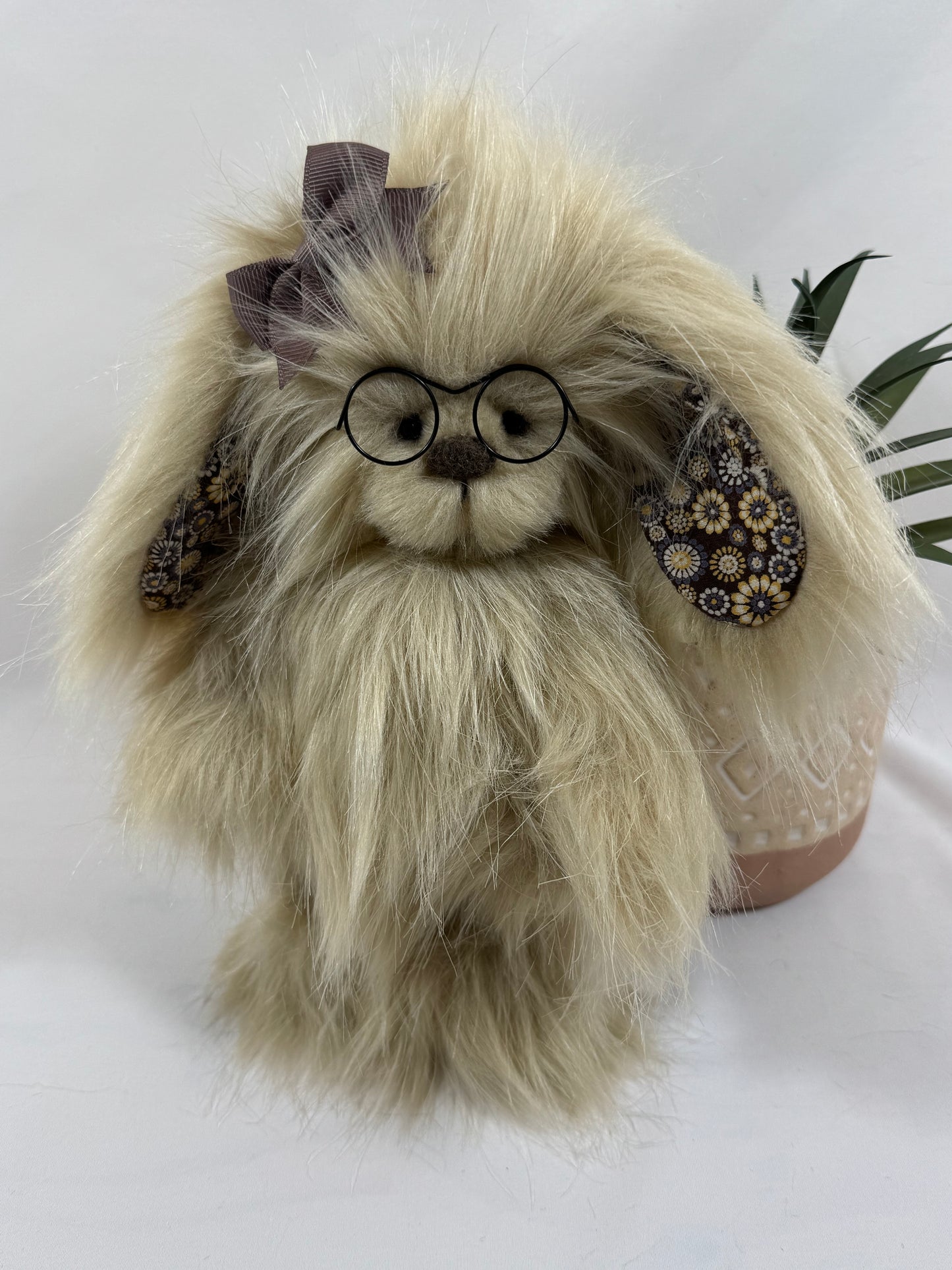 Ninette lapin de collection artisanal fait main 20 cm en fourrure crème