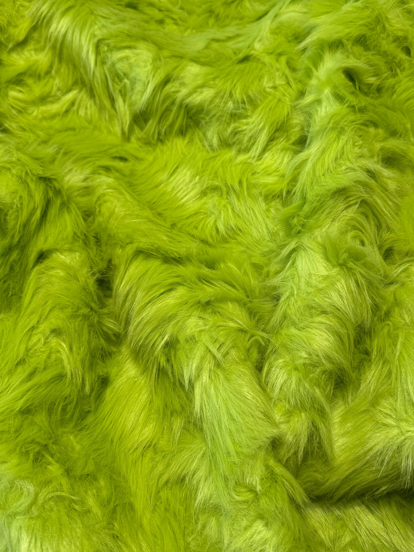 🟢 Fausse fourrure bouclée vert pomme 🍏 | Largeur 140 cm – longueur au choix ✂️