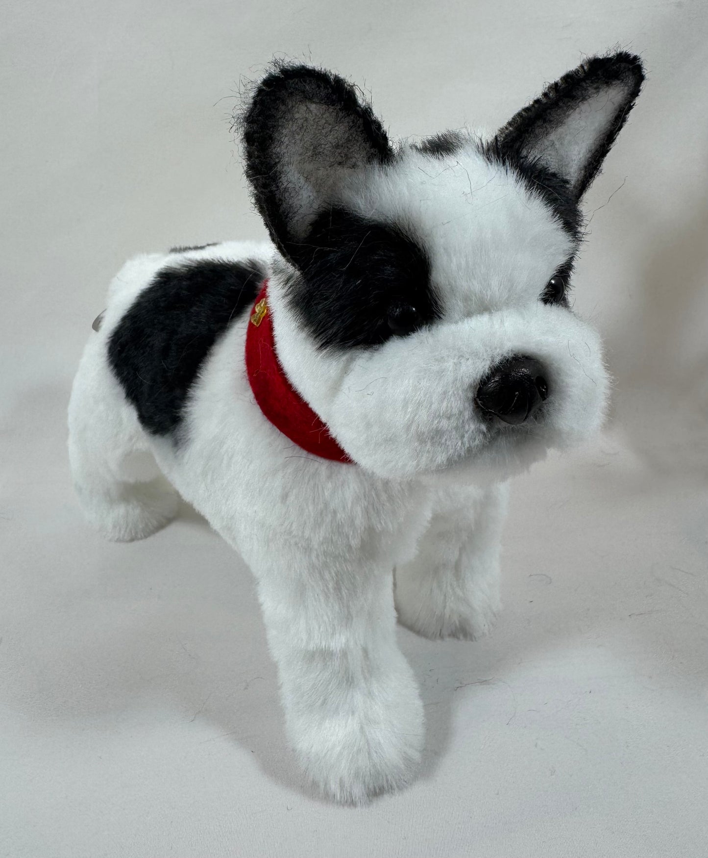 Chien Bouledogue Français Réaliste Miniature "Oreo" – 20cm – Peluche de Collection Articulée Fait Main