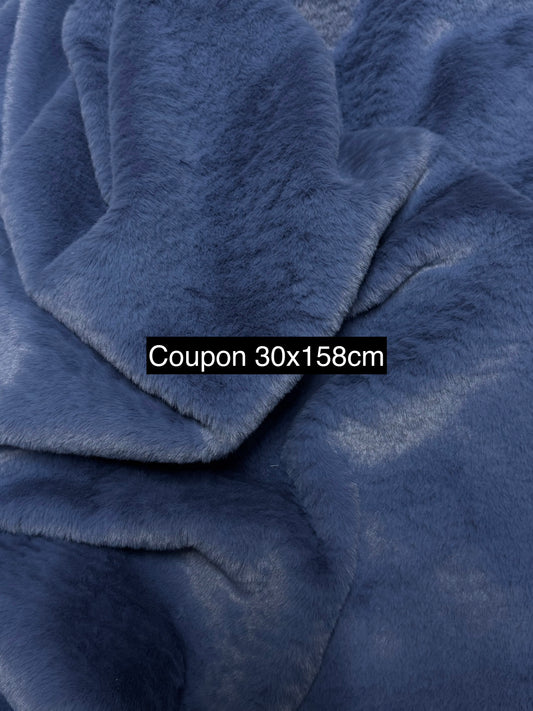 Fausse fourrure bleu poils courts | Coupon 30×158 cm | Douce