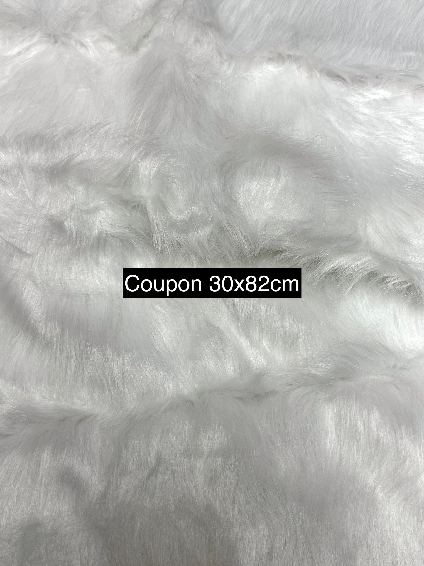 Coupon fausse fourrure blanche 30x82 cm – poils 3,5 cm – tissu couture