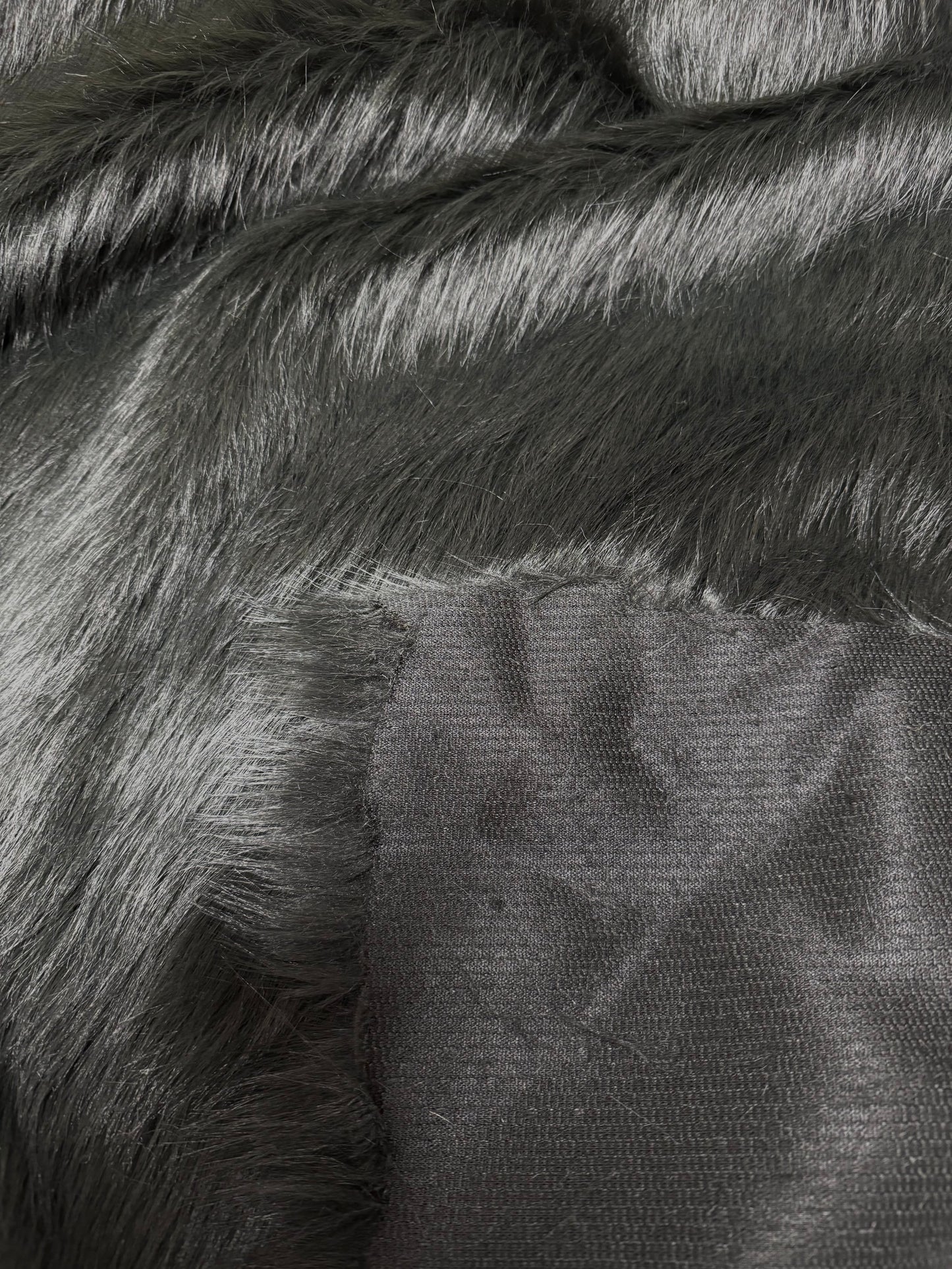 Charcoal gray faux fur coupon 30x85 cm – long pile ~4 cm