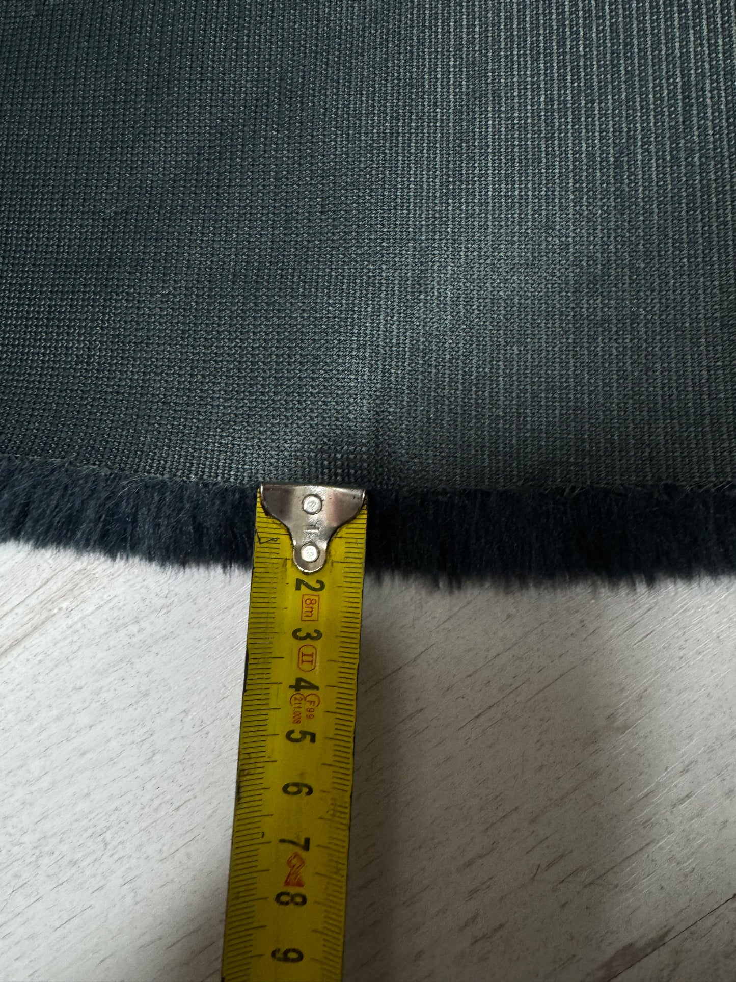Coupon tissu fourrure douce, épaisse de qualité bleu pétrole à poils longs 30cm x 143cm