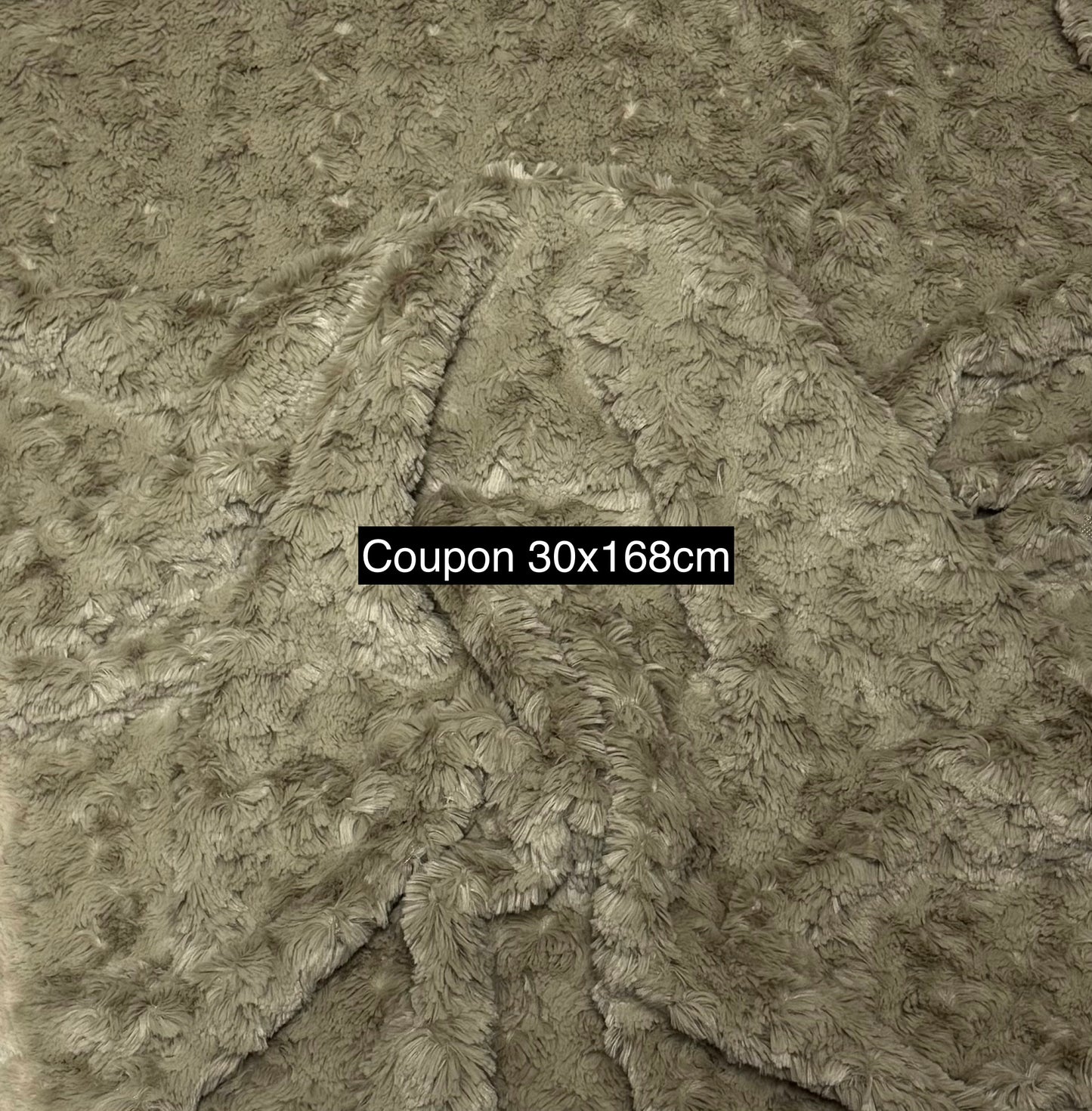 fausse fourrure beige texturée poils courts 1 cm coupon 30x168 tissu couture
