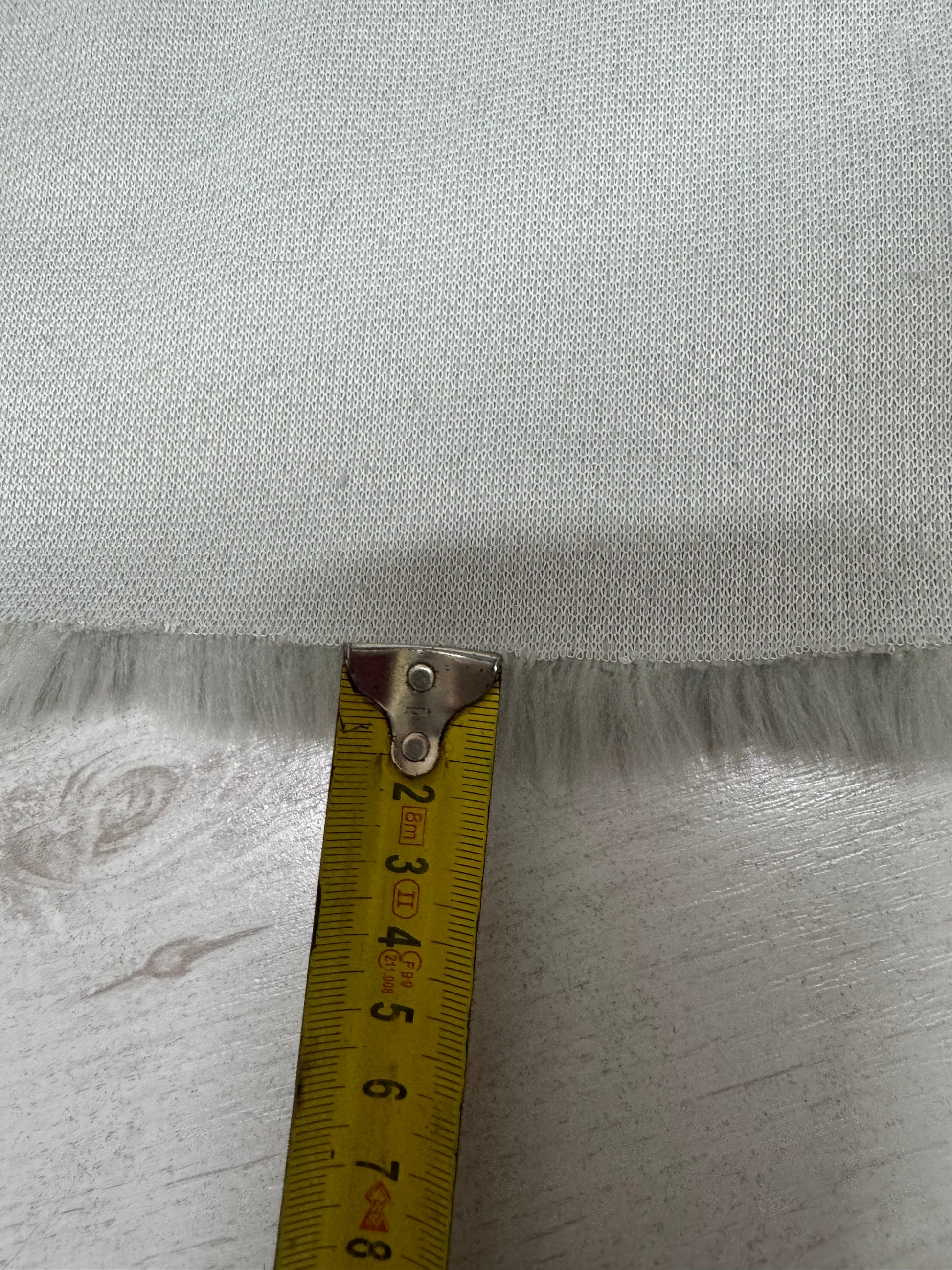 fausse fourrure grise dense et douce tissu création peluche et fursuit