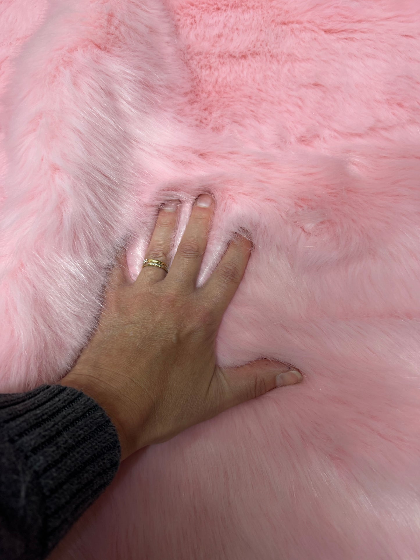 Fausse fourrure rose douce pour couture ours de collection peluche
