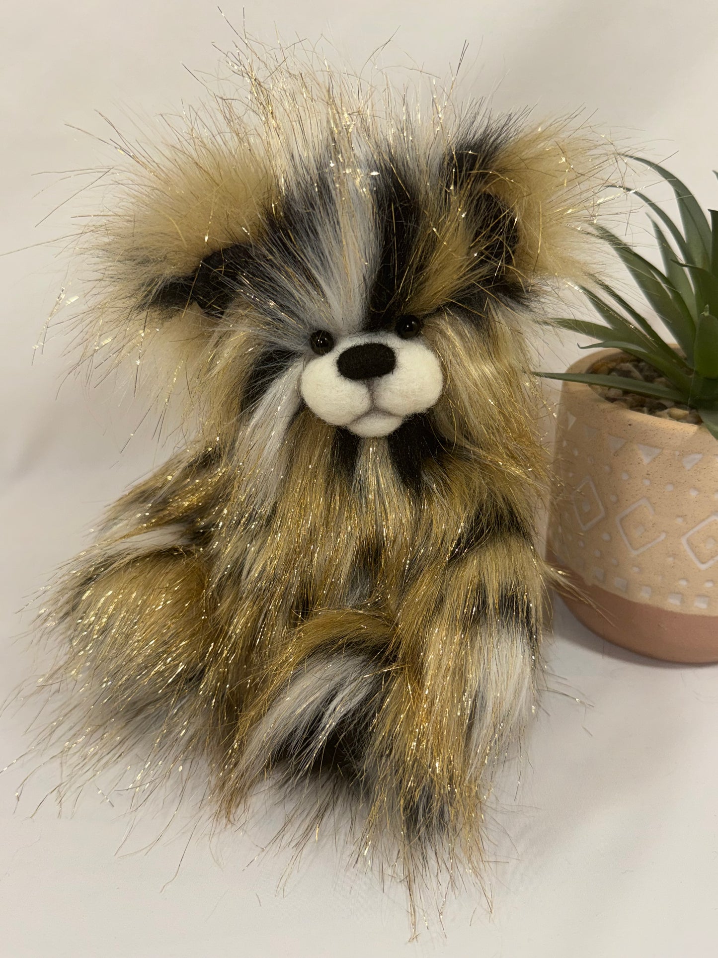 Ours de collection Paillette 20 cm en fausse fourrure scintillante noire, crème et dorée