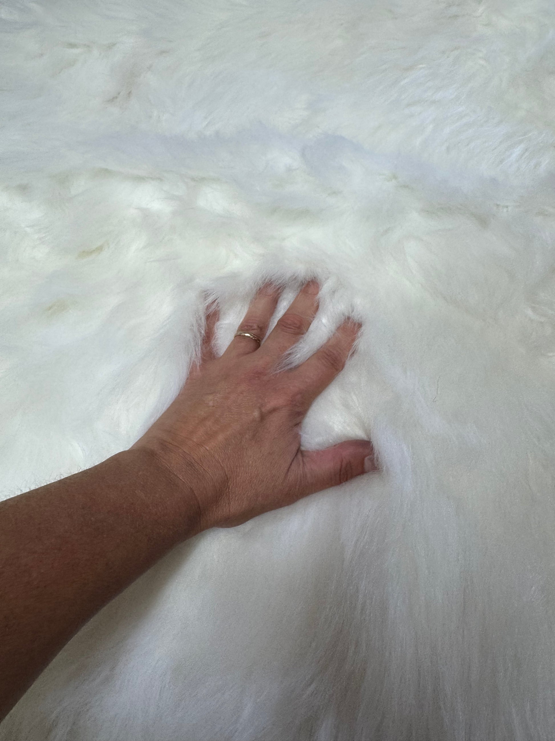 Tissu fausse fourrure blanche haut de gamme pour ours de collection