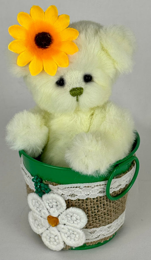 Ourson miniature articulé Little Sunflower en fausse fourrure jaune pâle