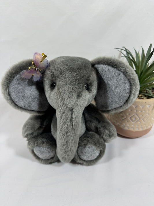 Éléphant de collection Bloom en fausse fourrure grise articulé 23 cm fait main