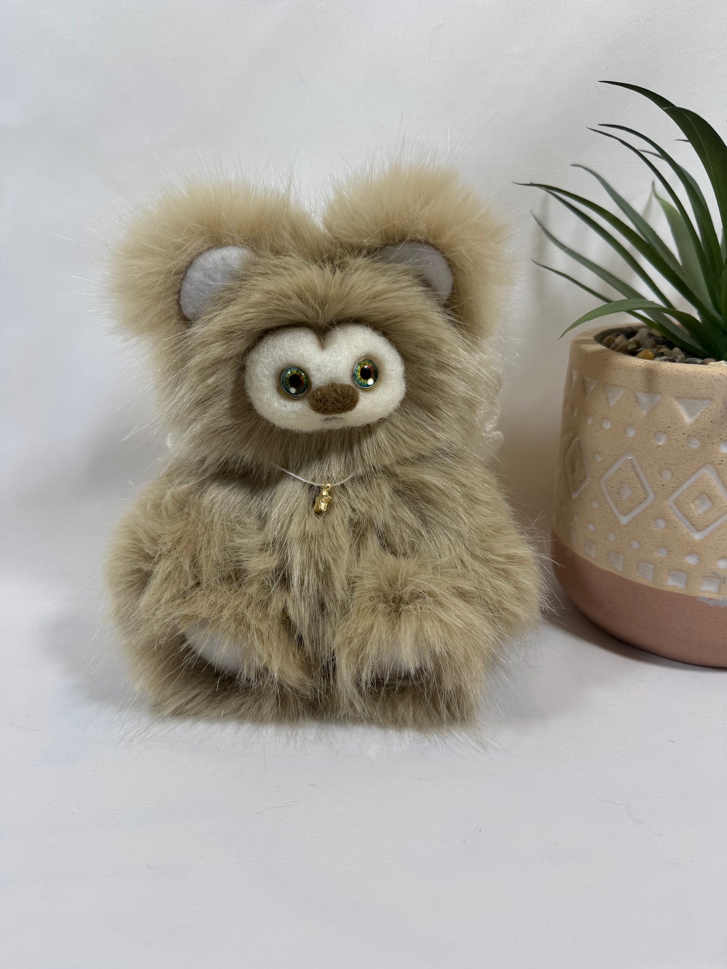 ✨ Frimousse Angel “Loumi” – 16 cm – Création artisanale articulée, pièce unique ✨